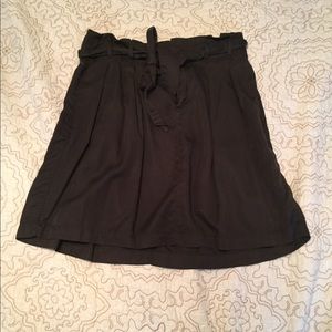 Gap Tie Skirt with Pockets!
